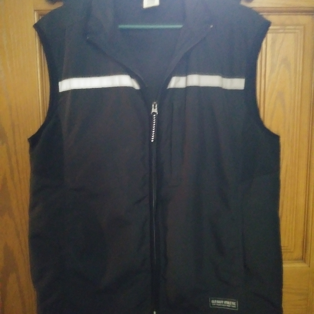 3 for $25)Mens fall/winter Vest 'Old Navy'